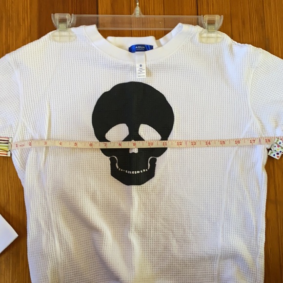 Thermal Long Sleeve w Skull image - Picture 5 of 6